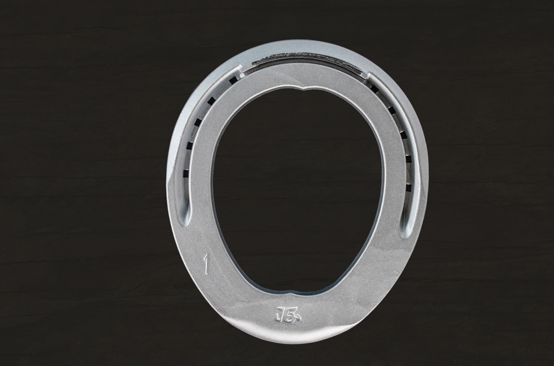 Aluminium Egg Horseshoes - available worldwide online