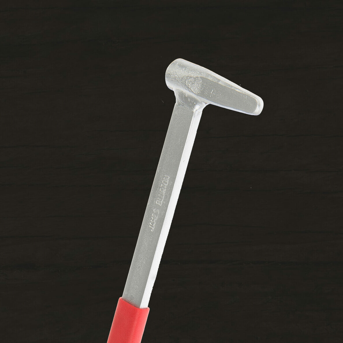 Jim Blurton Clipping Punch Welded Handle, visit the official Jim Blurton shop to buy online, horseshoes, farrier tools & accessories distributed worldwide.