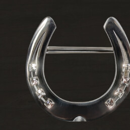 Jim Blurton Female Belt Buckle - visit the official Jim Blurton shop to buy online, horseshoes, farrier tools & accessories distributed worldwide.